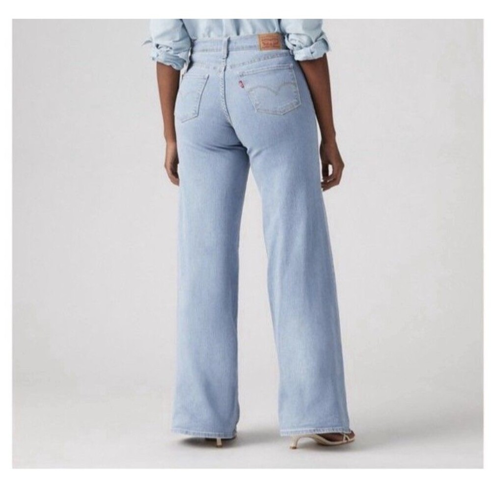 318 SHAPING WIDE LEG WOMEN'S JEANS 33 X 32 16 Long Light Wash Medium Stretchy